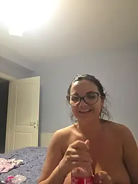 Diamond_Monna Show in webcam