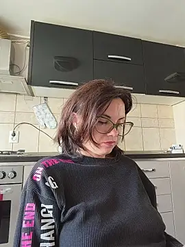 Diamond_Monna Adlı Modelin Canlı XXX Sohbeti