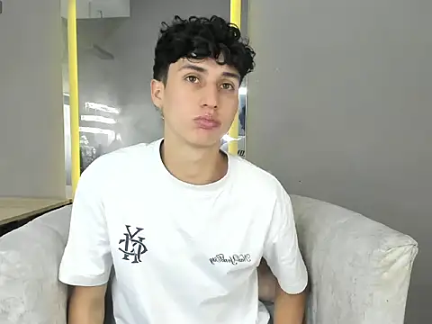 Thom_amees Webcamshow