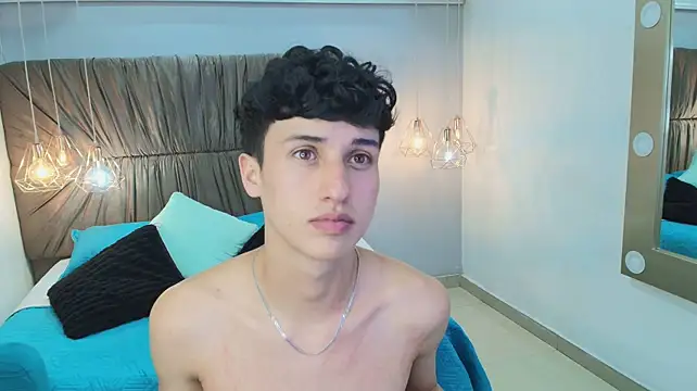 Thom_amees Webcamshow