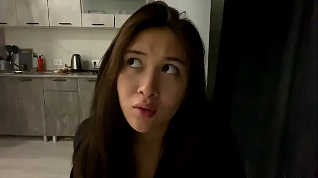 Mitsuki_Sutemi's Live XXX Chat