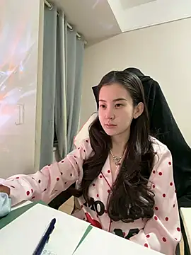 gigi_UwU_ 网络视讯表演