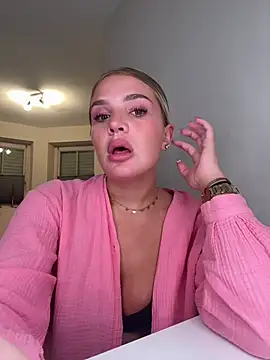 SexyyCleo Webcam-Show