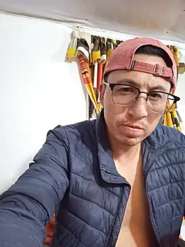Daddy_40-0 webcam show