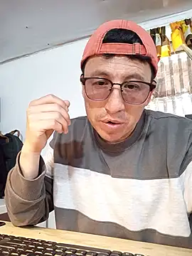 Pokazy przed kamerką – Daddy_40-0
