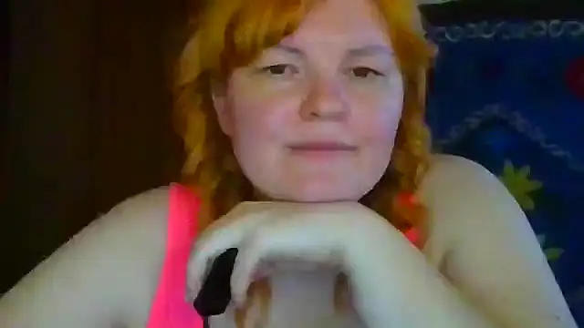 צ'אט XXX בשידור חי של KrisryOxNiksss