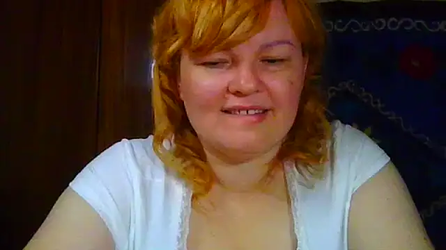 XXX chat uživo modela KrisryOxNiksss