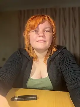 Czat XXX na żywo – KrisryOxNiksss