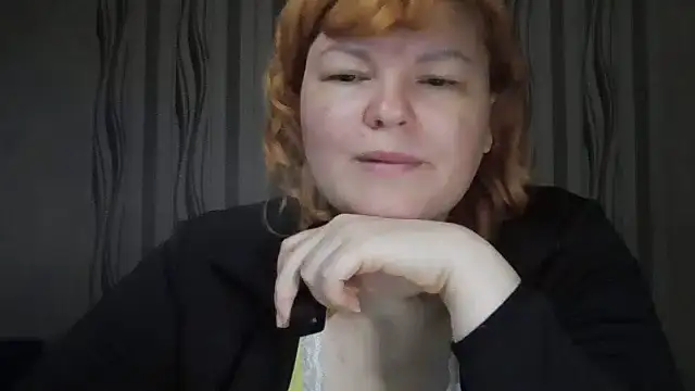 Živý XXX chat KrisryOxNiksss