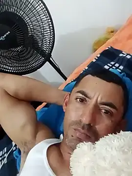leanmende webcam show