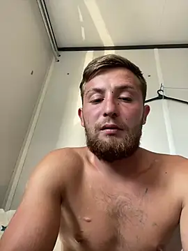 Show modela Alexandruxxlj na web-kameri