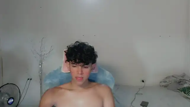โชว์เว็บแคมของ FUNNY_DICK_