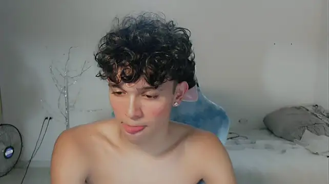 Pokazy przed kamerką – FUNNY_DICK_