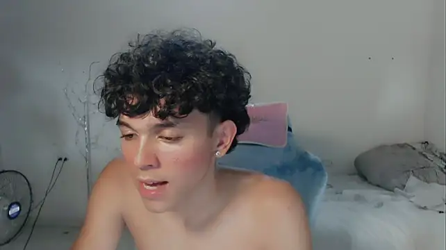 Show modela FUNNY_DICK_ na web-kameri