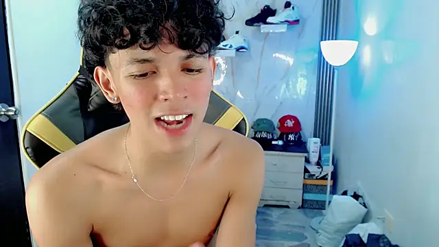FUNNY_DICK_n Webbikameraesitys