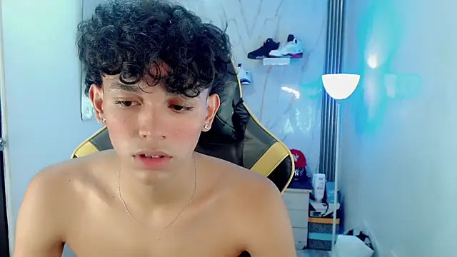 FUNNY_DICK_ webkamerás műsora