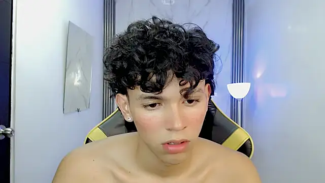โชว์เว็บแคมของ FUNNY_DICK_