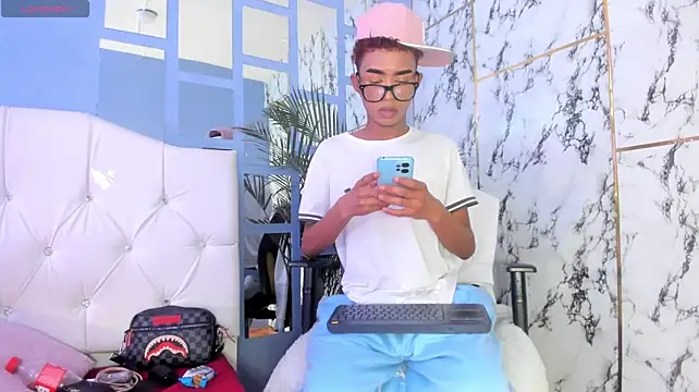 patrick_lovee1n Webbikameraesitys