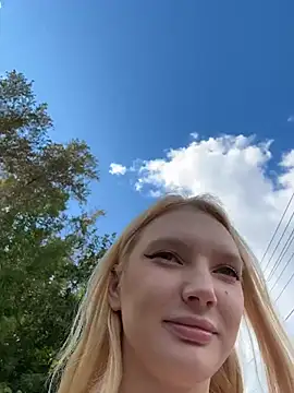 AmmyInPublic's Webcam Show