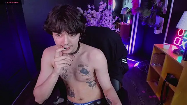 Show de YoungHeartbroker na webcam