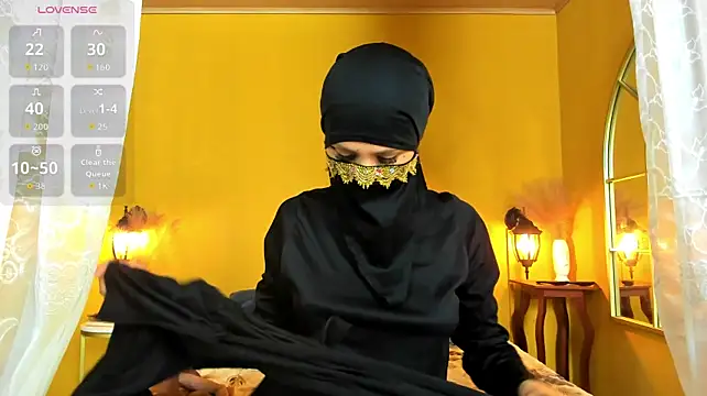 Zully_Mansur Show in webcam