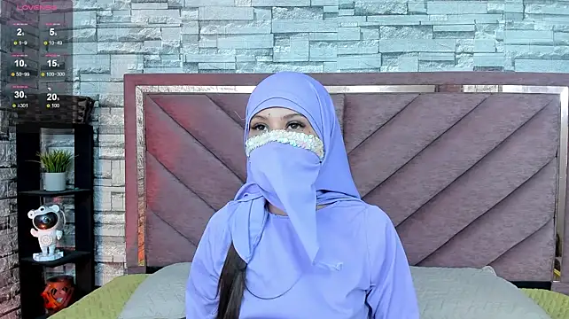 Zully_Mansur Pertunjukan Webcam