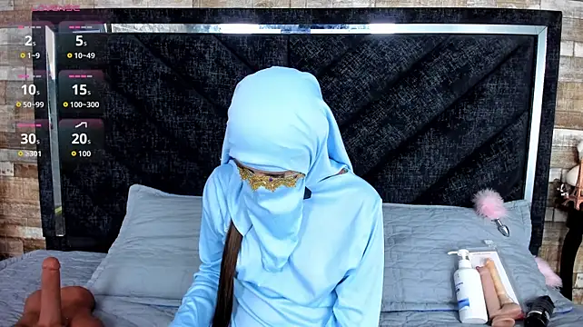 Zully_Mansur Pertunjukan Webcam