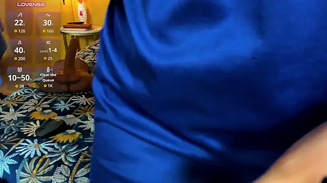 Zully_Mansurn Webbikameraesitys