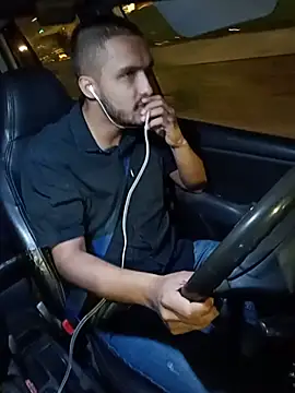 IRL_MOSMAR20's Webcam Show