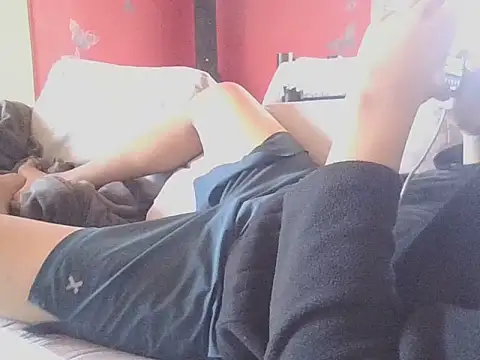YourFavouriteBoy_69 Show Webcam