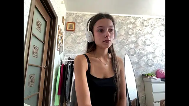 EdnaHoltkamp webcam show