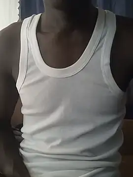 briiboy001 Show in webcam