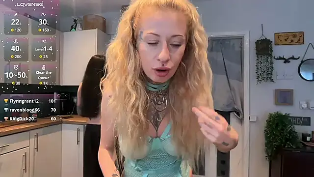 YourFaveLesbians Webcamshow