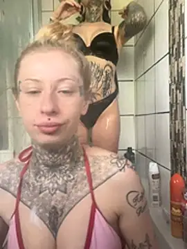 YourFaveLesbians webkamerás műsora
