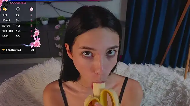 VinaMccroy 라이브 XXX 채팅