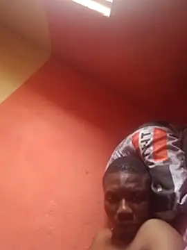 Show de Tomiay na webcam