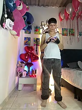 tommyandbryam_bdsm 网络视讯表演