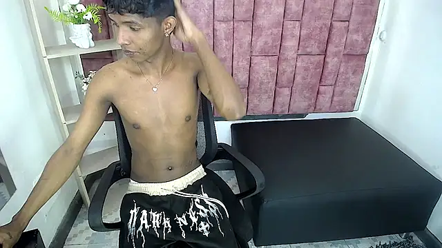 Mick__Storm Adlı Modelin Web Kamerası Şovu