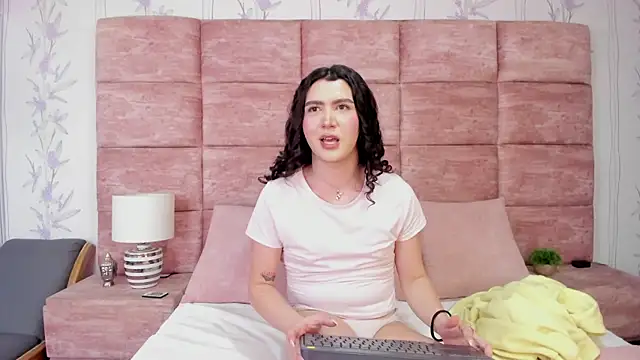 NinaHille – Kamerová šou