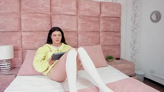 NinaHille Webcam show