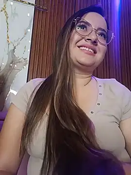 LunaDiaz999 Chat XXX in diretta