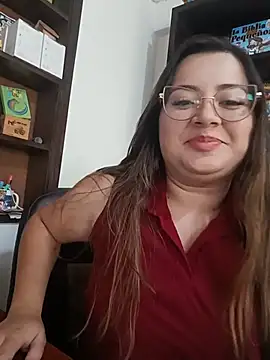 Chat XXX en directo de LunaDiaz999