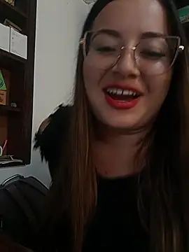 LunaDiaz999 – Naživo XXX chat