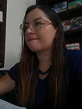 Chat XXX en directo de LunaDiaz999