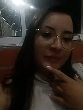 LunaDiaz999 Live XXX-chat