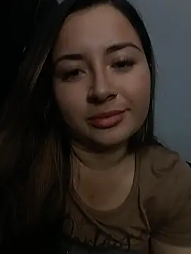 LunaDiaz999's Live XXX Chat