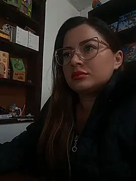 Show de LunaDiaz999 na webcam