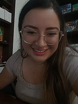 LunaDiaz999 Chat XXX live