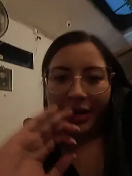 Živý XXX chat LunaDiaz999