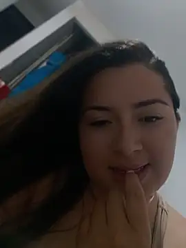 Chat XXX en directo de LunaDiaz999